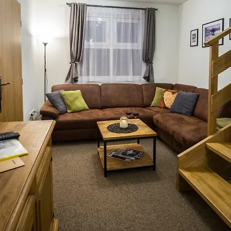 Biela Put - Veverica דמנובסקה דולינה